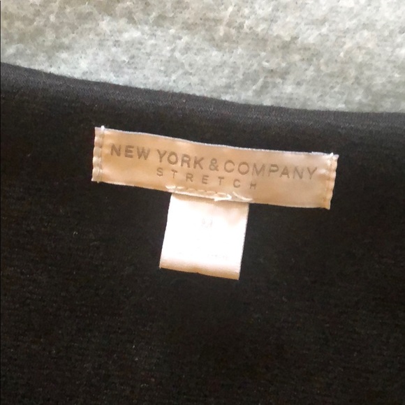 BlAck and cream dress - Picture 5 of 6